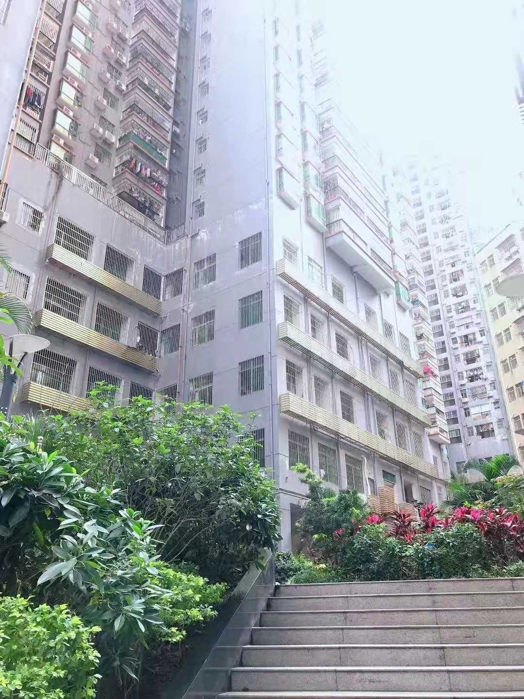 布吉村委统建楼【南湾花园】购房可落户16500一平(图2) 布吉村委统建楼【南湾花园】购房可落户16500一平(图2)