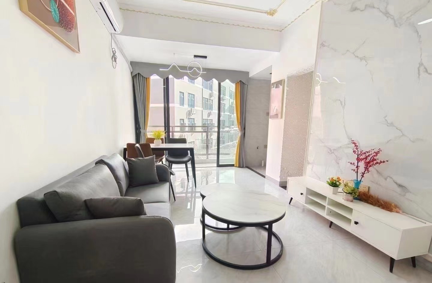 龙岗南联地铁口【龙兴公馆】精装两房首付40万(图4) 龙岗南联地铁口【龙兴公馆】精装两房首付40万(图4)