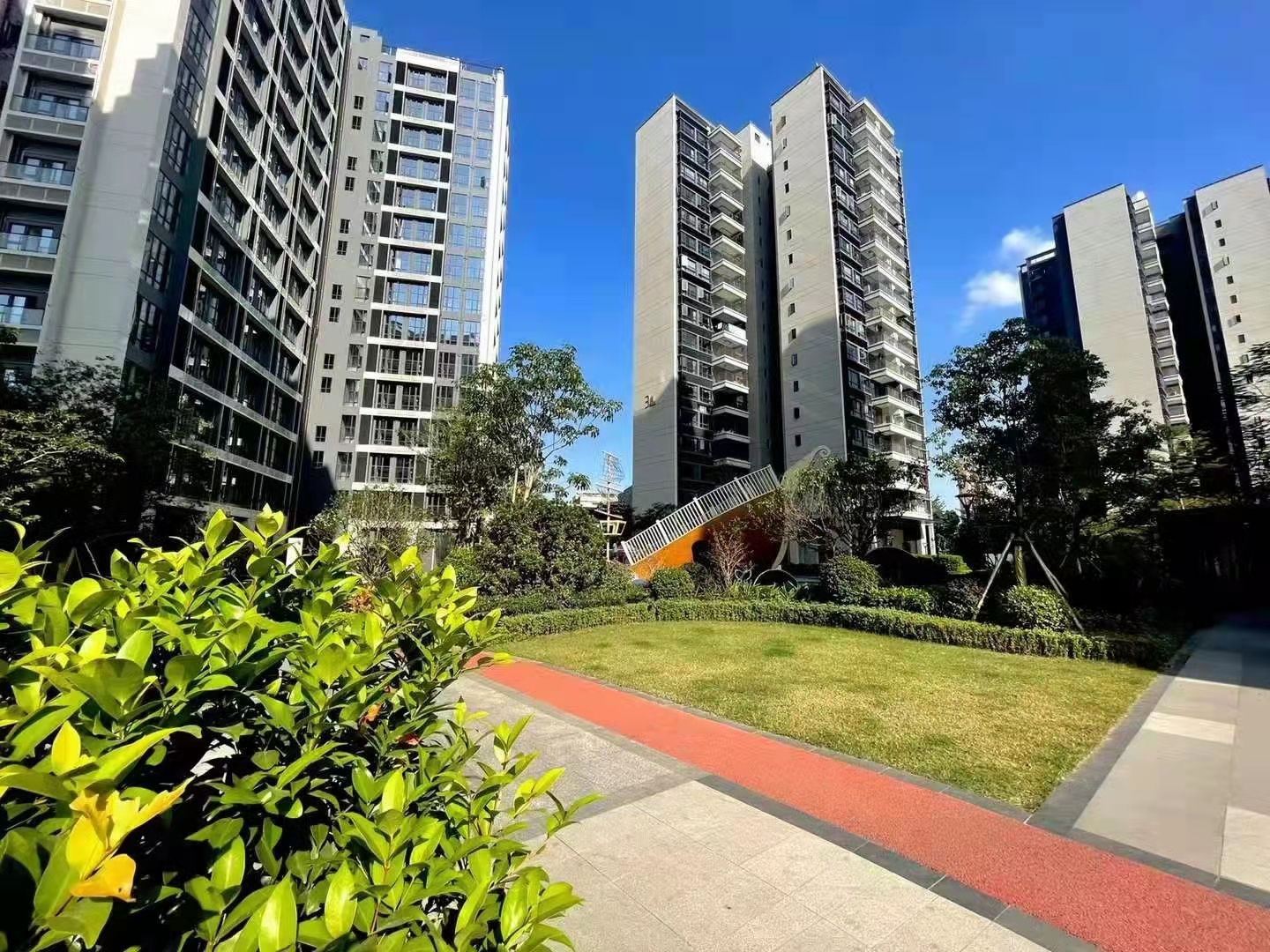 松山湖旁东坑【松湖悦府】红本精装两房首付5万一套(图3)