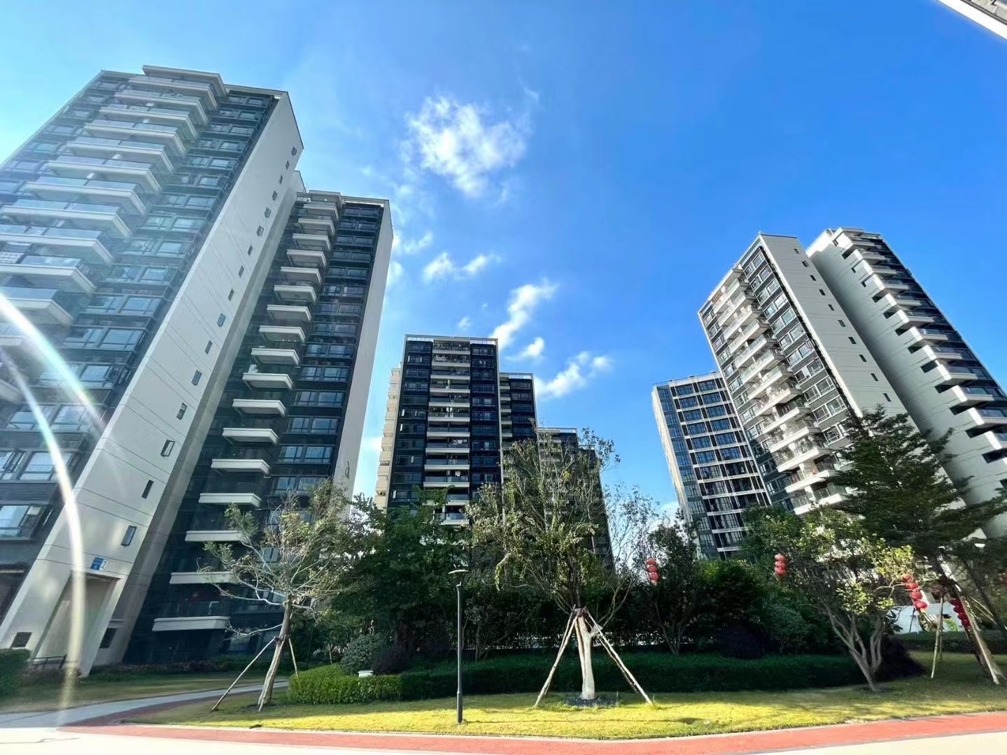 松山湖旁东坑【松湖悦府】红本精装两房首付5万一套(图4)