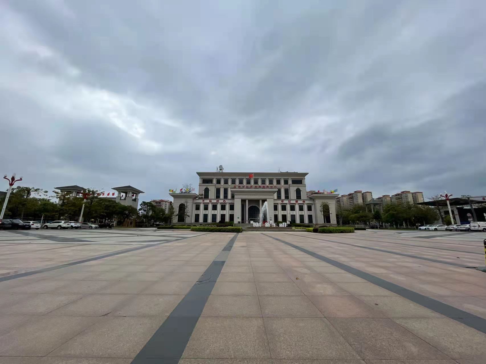 塘厦林村高铁站【中央公馆】三房39.8万一套起(图3)