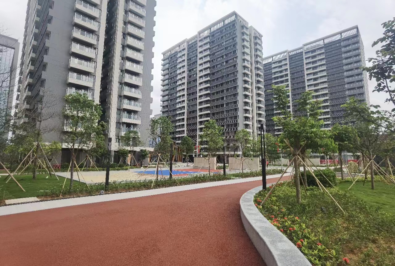 中堂12栋花园【翡翠江畔】精装两房首付5万(图4) 中堂12栋花园【翡翠江畔】精装两房首付5万(图4)