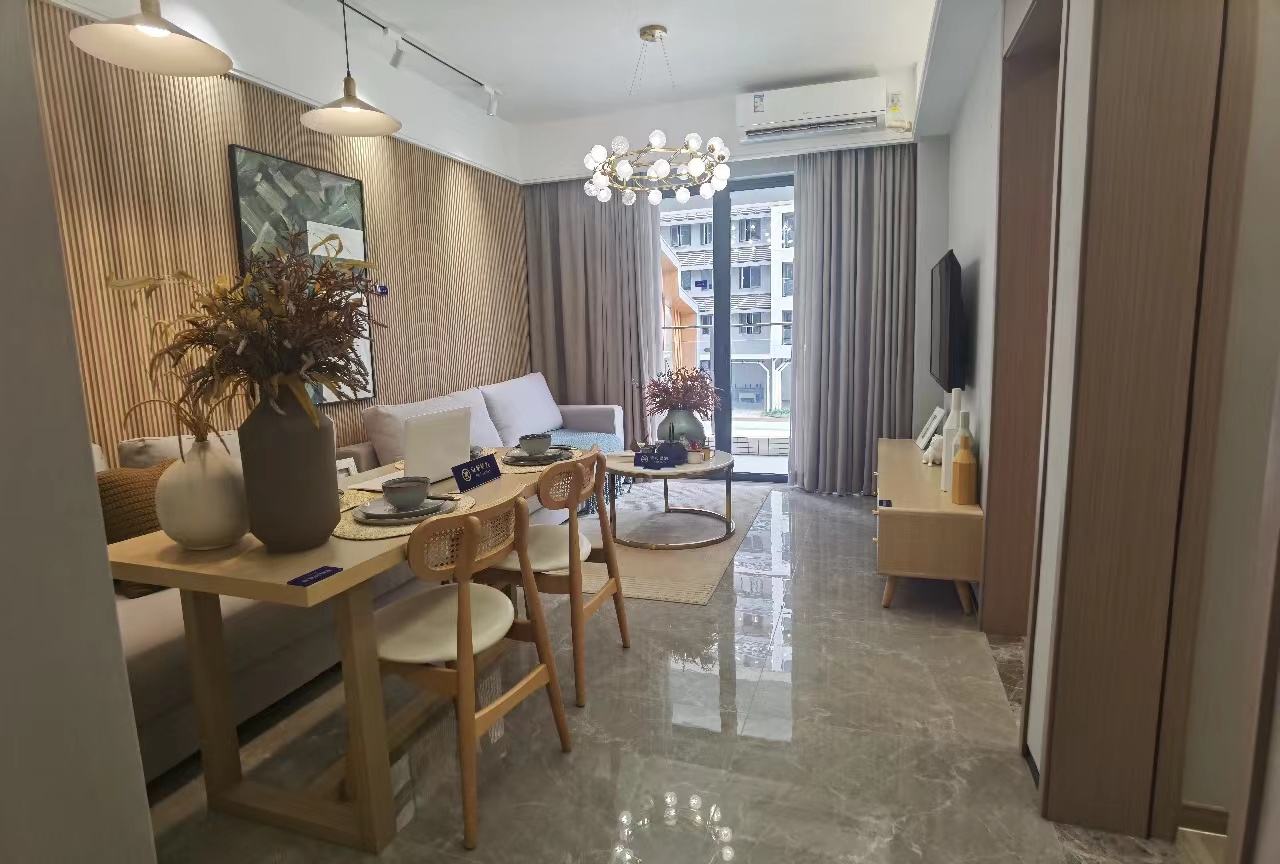 中堂12栋花园【翡翠江畔】精装两房首付5万(图5) 中堂12栋花园【翡翠江畔】精装两房首付5万(图5)