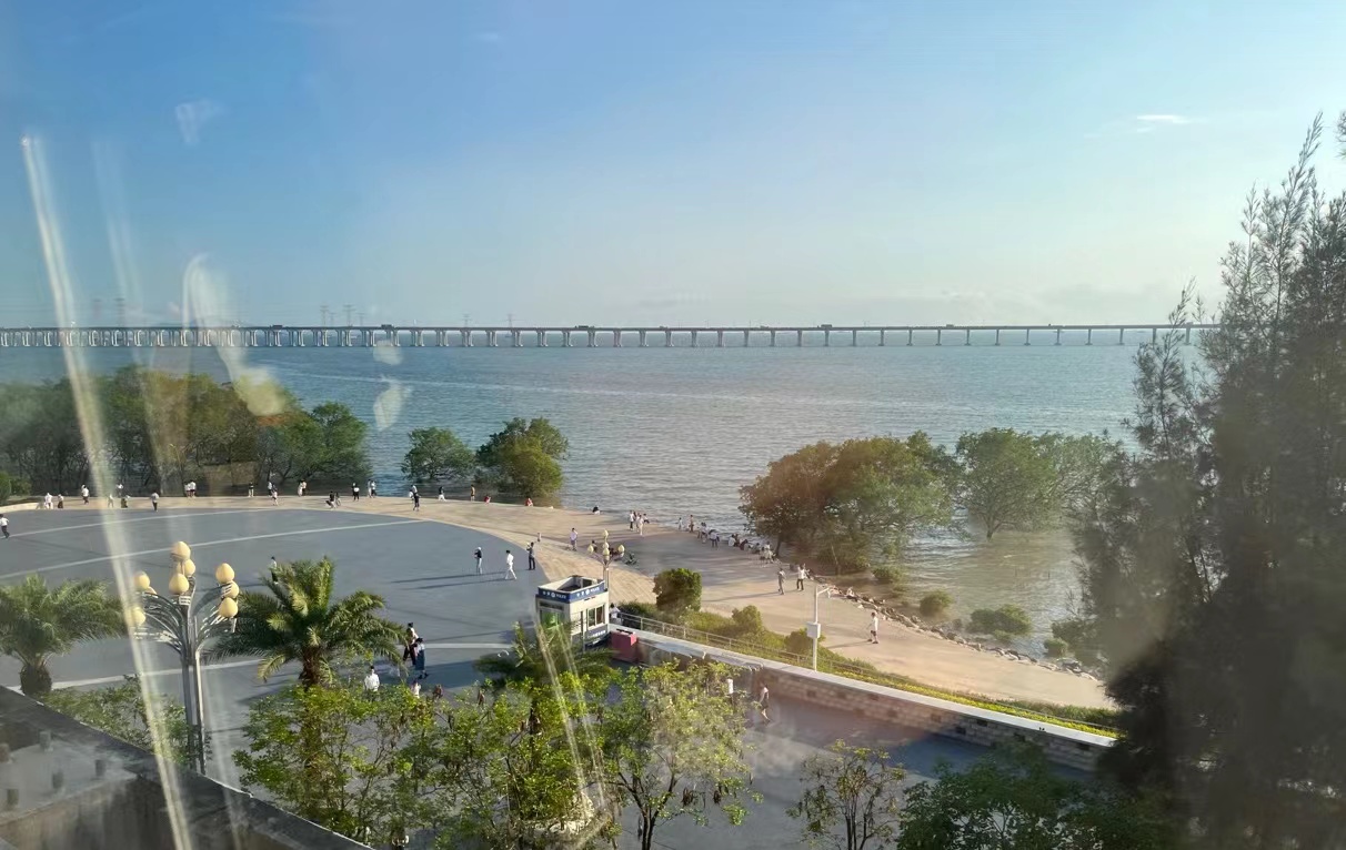 固戍两房首付28万起【红树林家园】西湾红树林公园(图5) 固戍两房首付28万起【红树林家园】西湾红树林公园(图5)