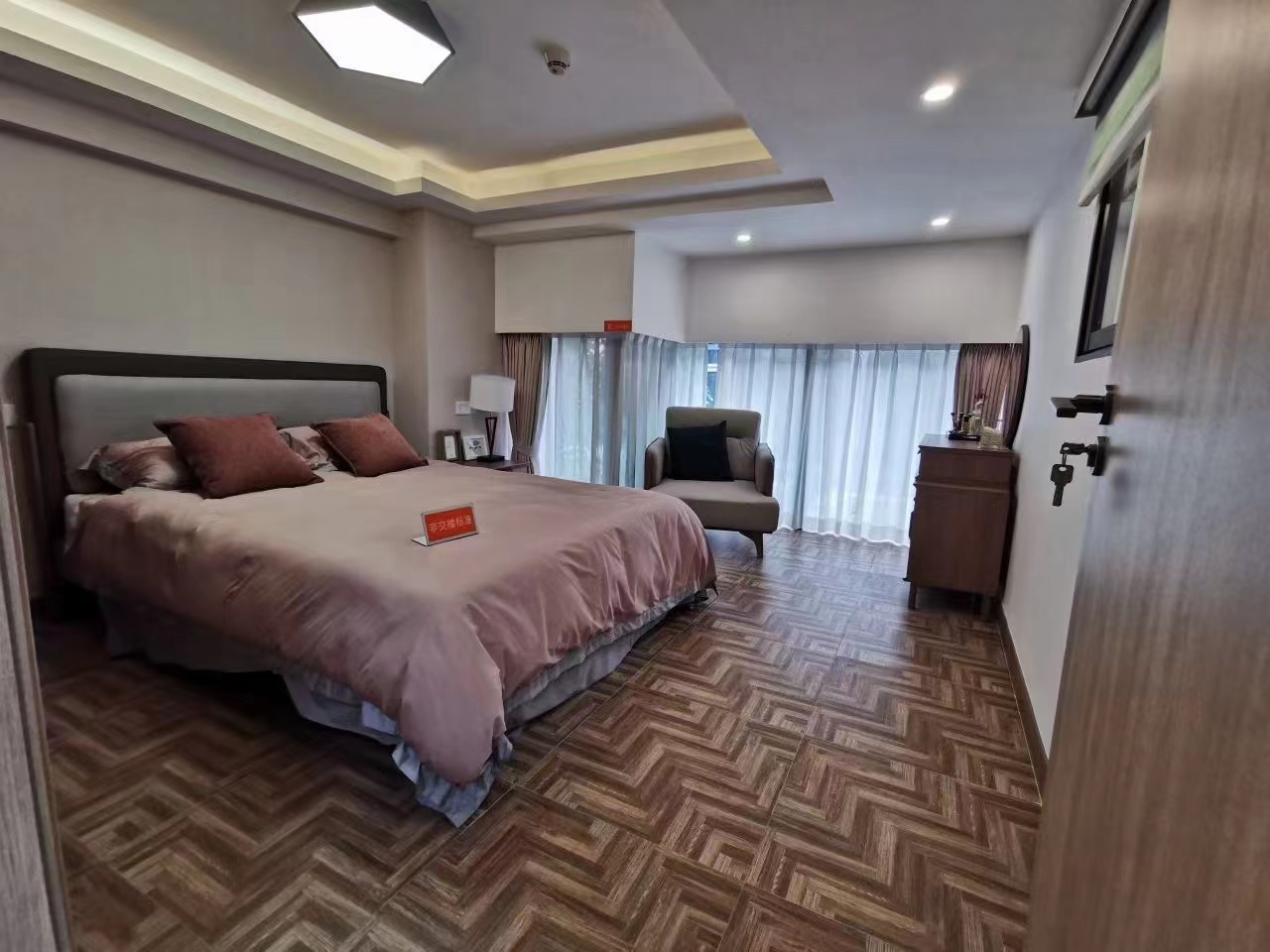 樟木头火车站【芳华星城】精装红本两房36万一套(图8) 樟木头火车站【芳华星城】精装红本两房36万一套(图8)