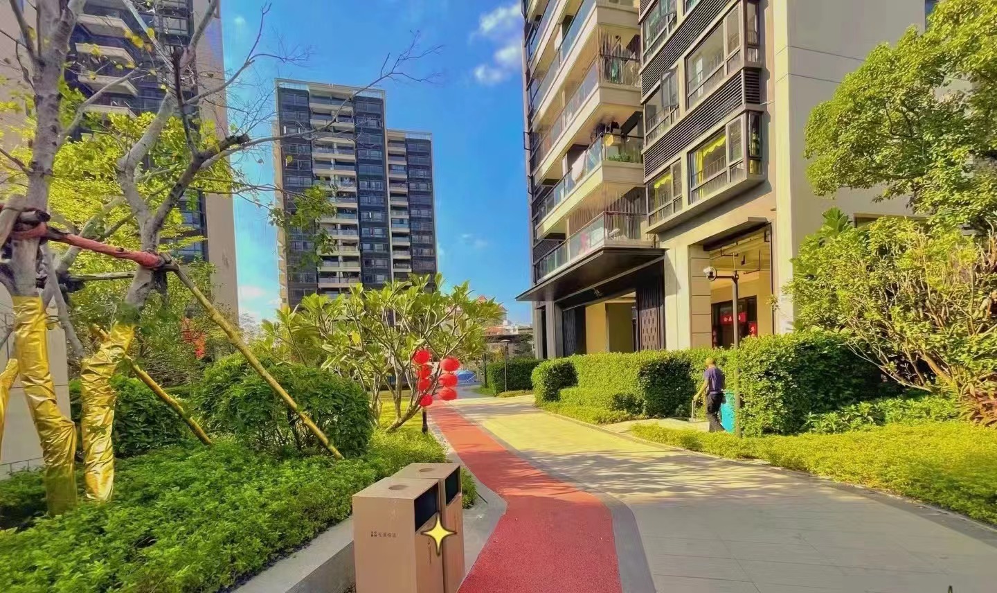 松山湖旁【松湖悦府】红本商品房精装两房39万一套(图2)