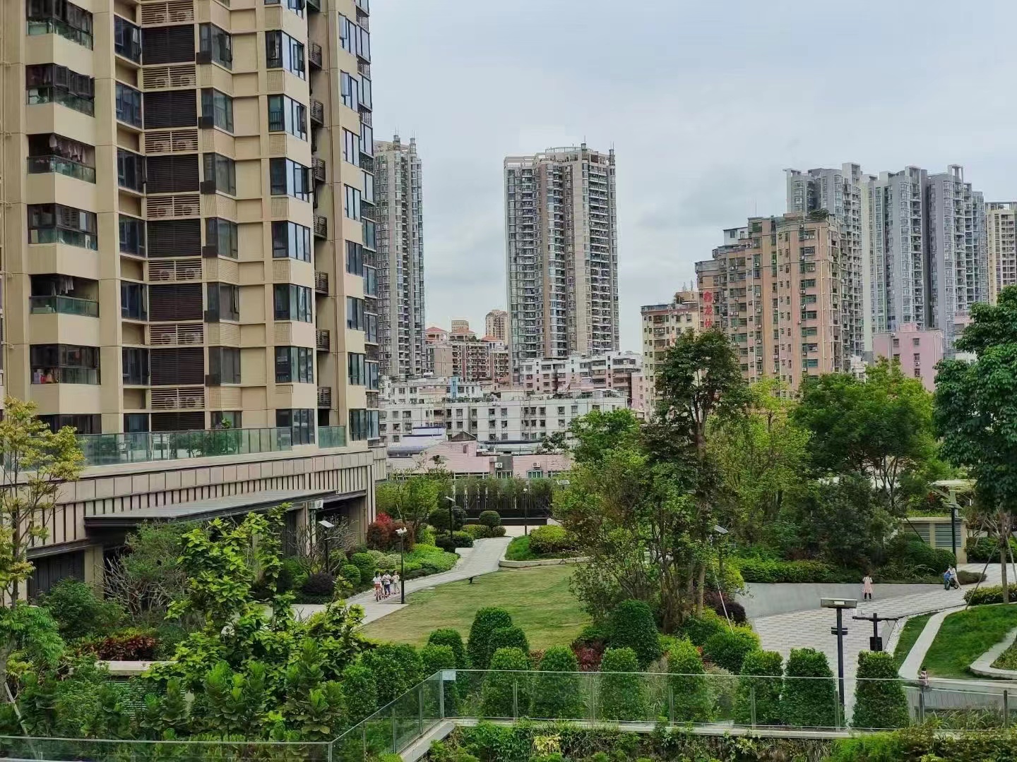 布吉下水径地铁口【吉泰茗苑】三房优惠达41万(图4) 布吉下水径地铁口【吉泰茗苑】三房优惠达41万(图4)