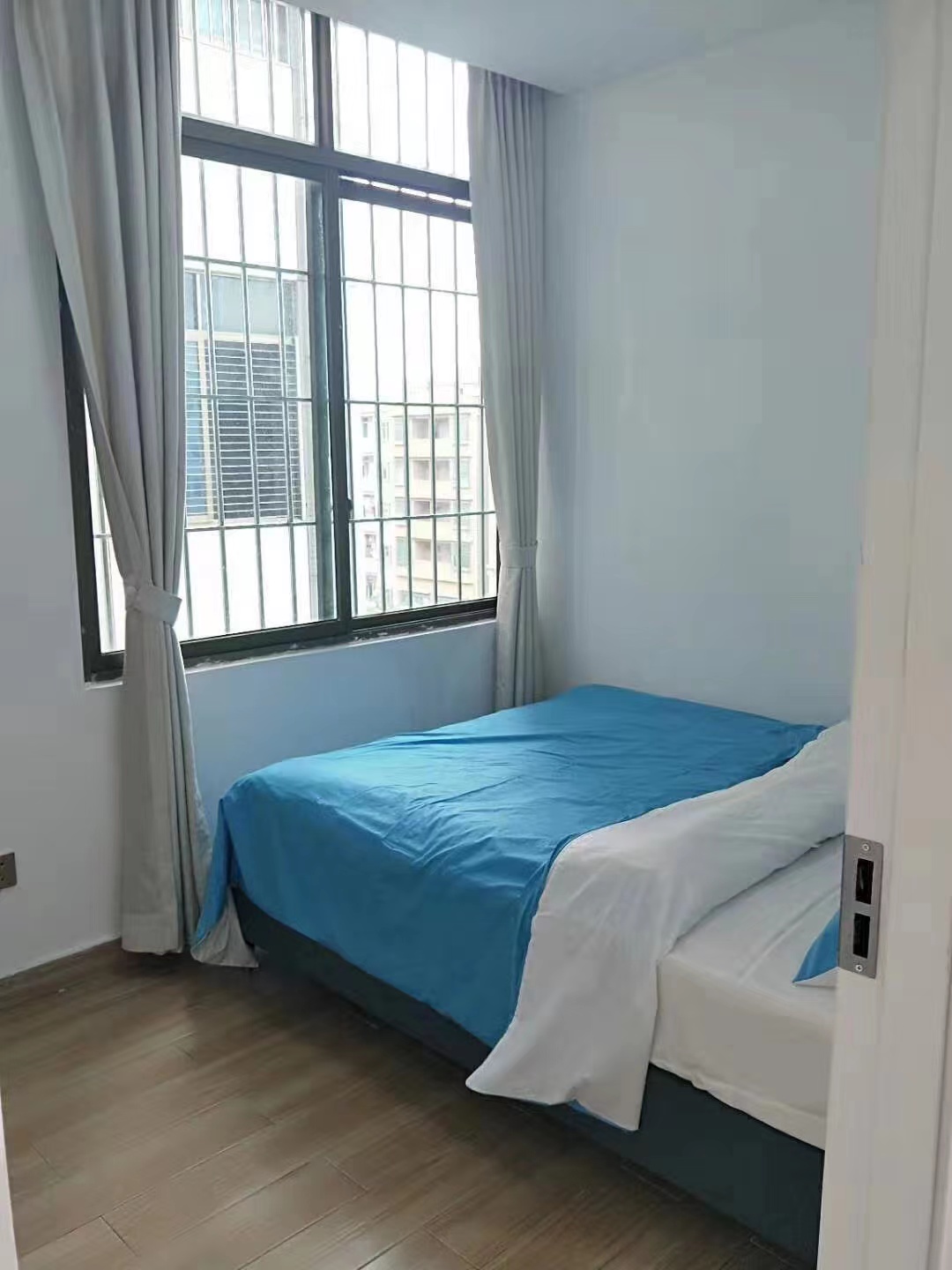 东坑6栋社区【松湖云锦】打5折亏本特卖2880一平(图8) 东坑6栋社区【松湖云锦】打5折亏本特卖2880一平(图8)