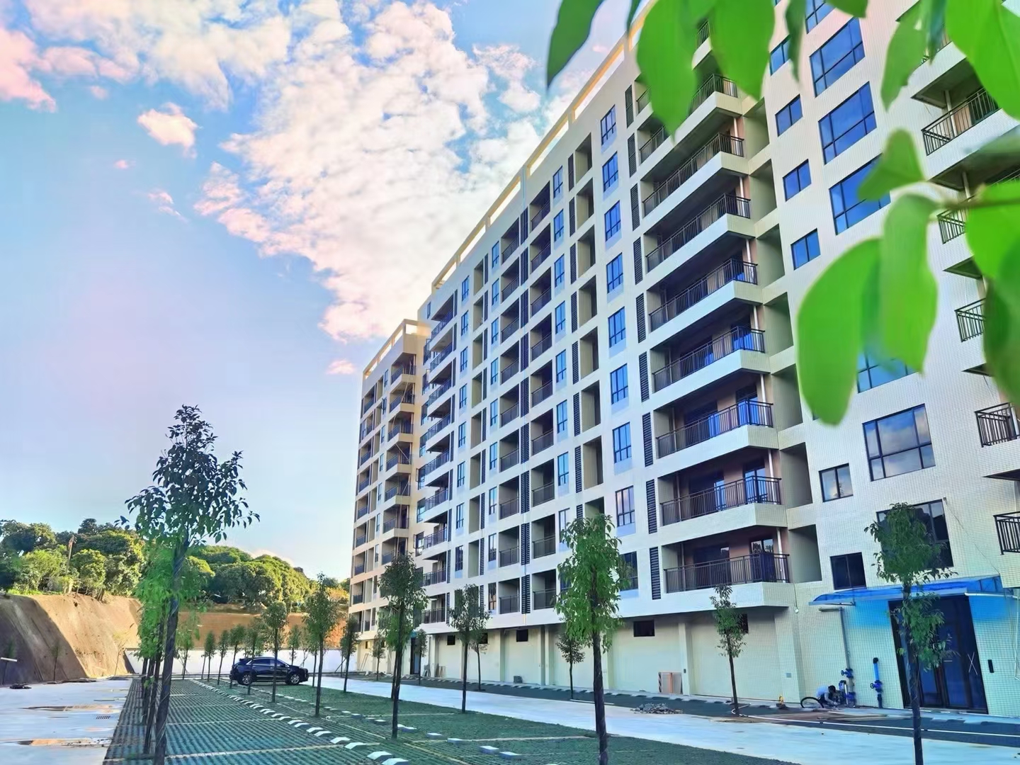 茶山中学旁【御景花园】8栋花园三房首付15万起(图2)