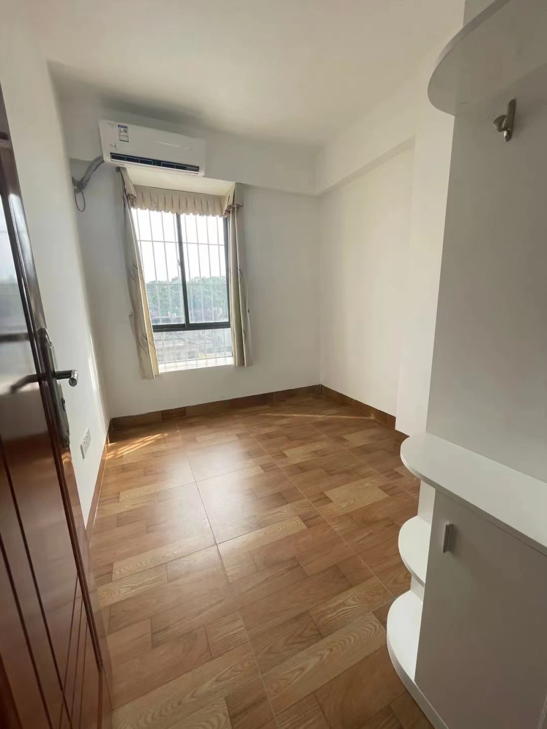 光明中山大学旁【大学城豪庭】两房38.8万一套起(图8) 光明中山大学旁【大学城豪庭】两房38.8万一套起(图8)