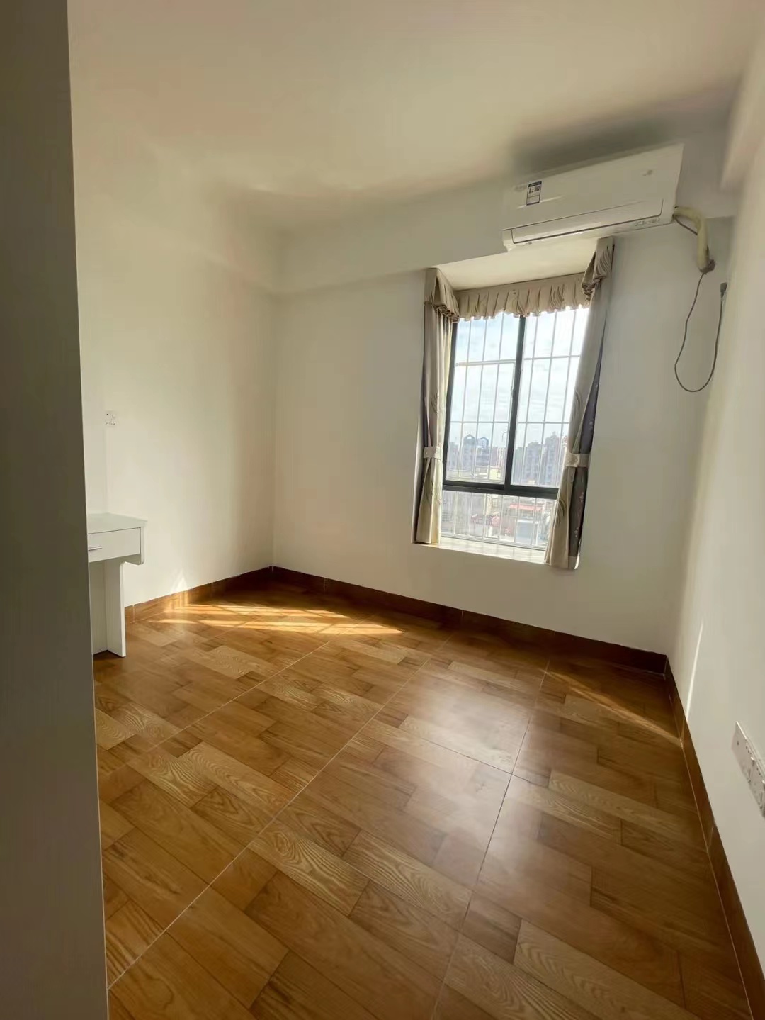 光明中山大学旁【大学城豪庭】两房38.8万一套起(图9) 光明中山大学旁【大学城豪庭】两房38.8万一套起(图9)