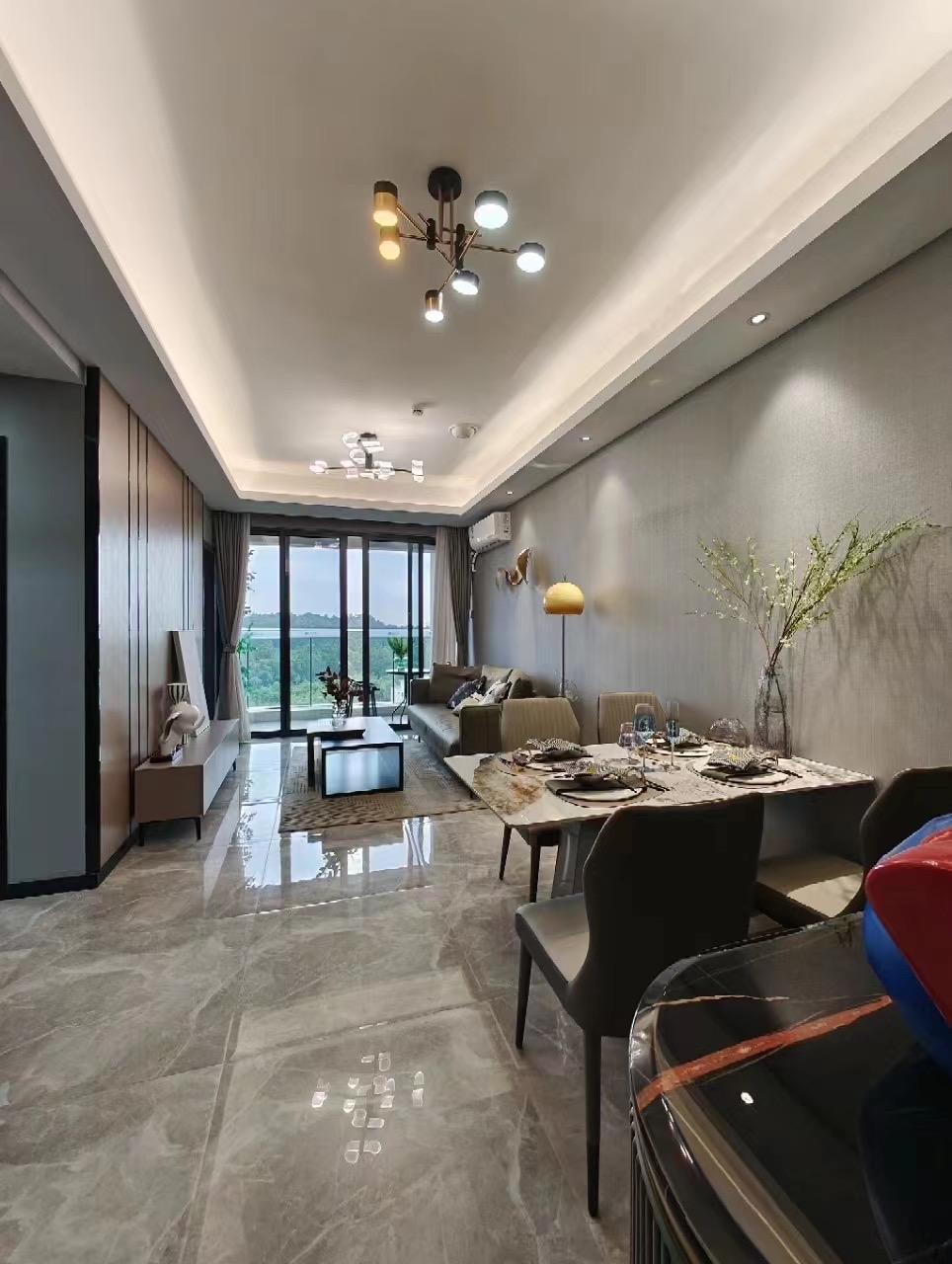 观澜湖旁9栋花园【龙华大道一号】复式三房首付26万起(图8) 观澜湖旁9栋花园【龙华大道一号】复式三房首付26万起(图8)