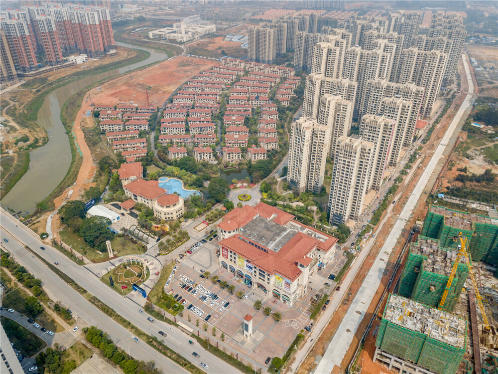 深圳14号线地铁【卓越花园】精装三房首付30万起(图3)