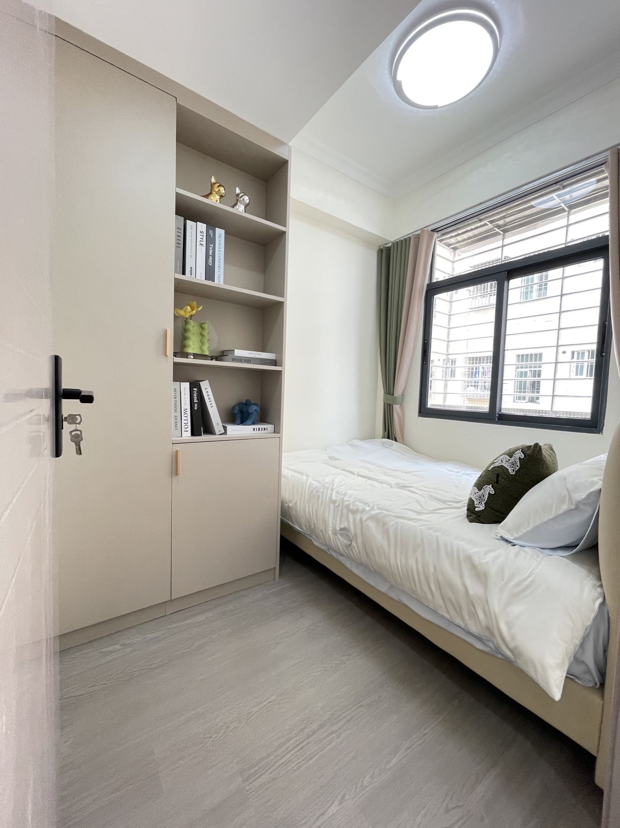 大浪凯宾新村【豪庭居】精装三房首付50万(图8) 大浪凯宾新村【豪庭居】精装三房首付50万(图8)