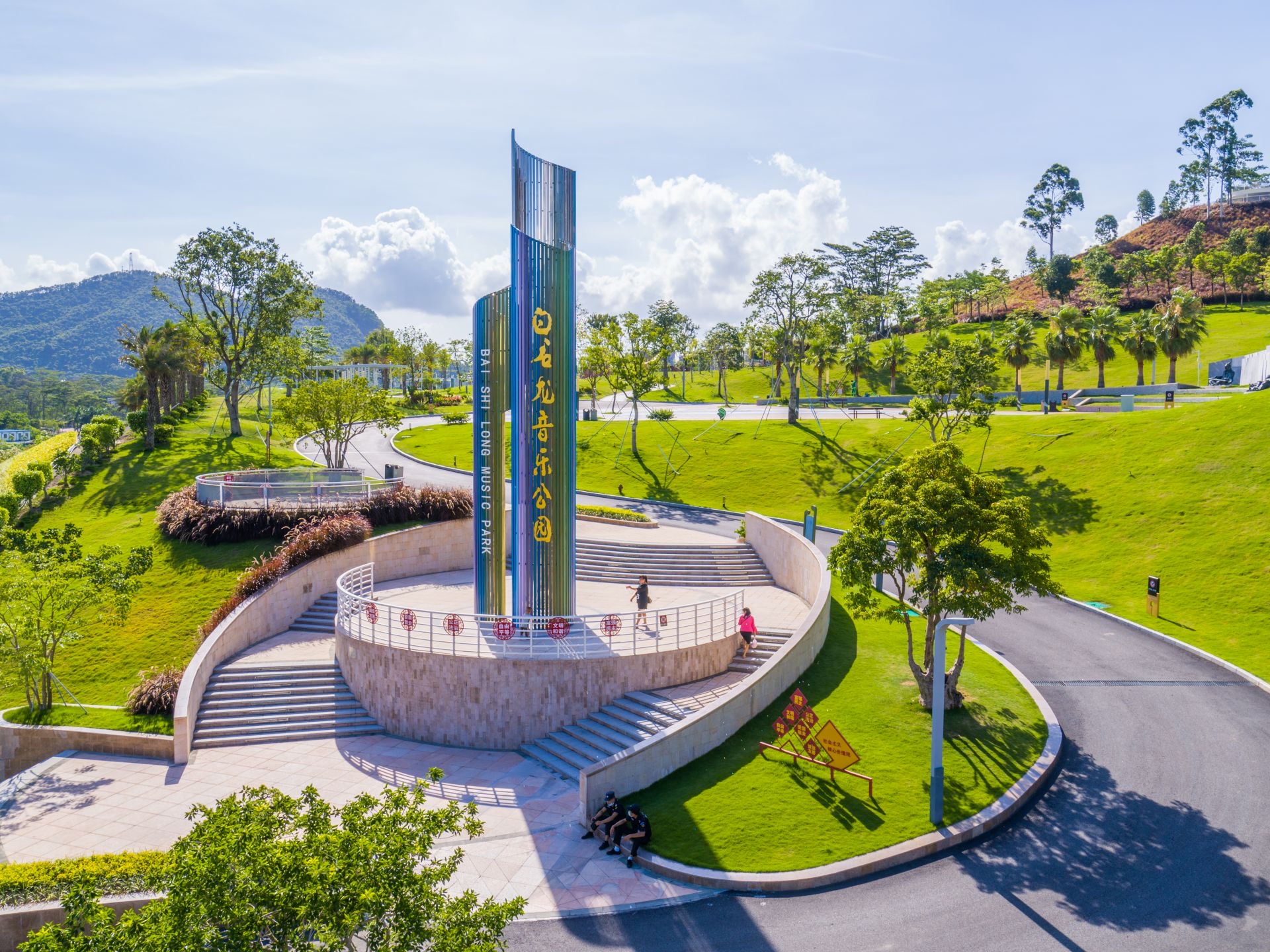 白石龙地铁口【北站逸园】深圳北站旁首付19万起(图4) 白石龙地铁口【北站逸园】深圳北站旁首付19万起(图4)