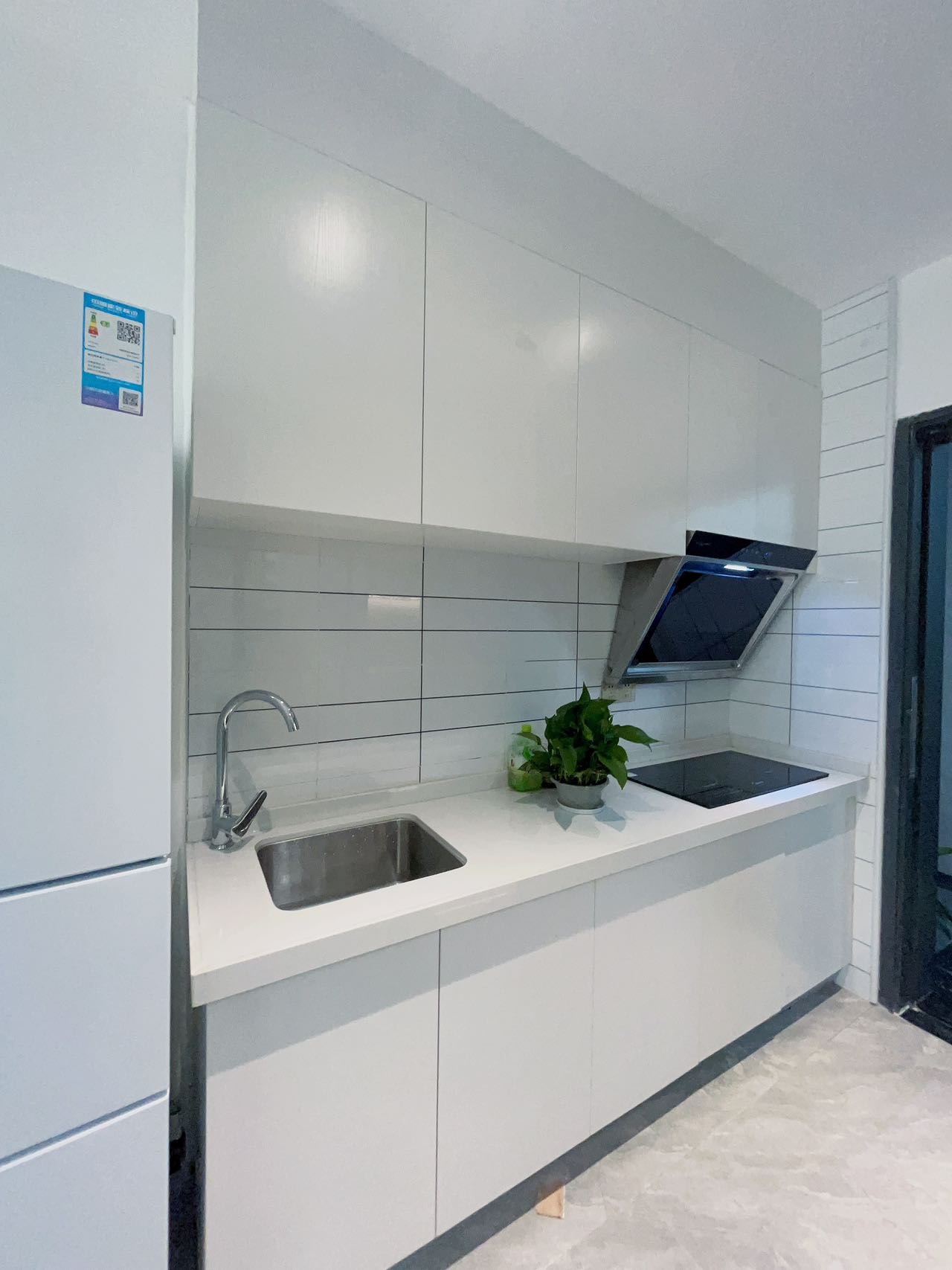 布吉6栋花园【绿湾公馆】精装复试一房首付23万起(图7) 布吉6栋花园【绿湾公馆】精装复试一房首付23万起(图7)