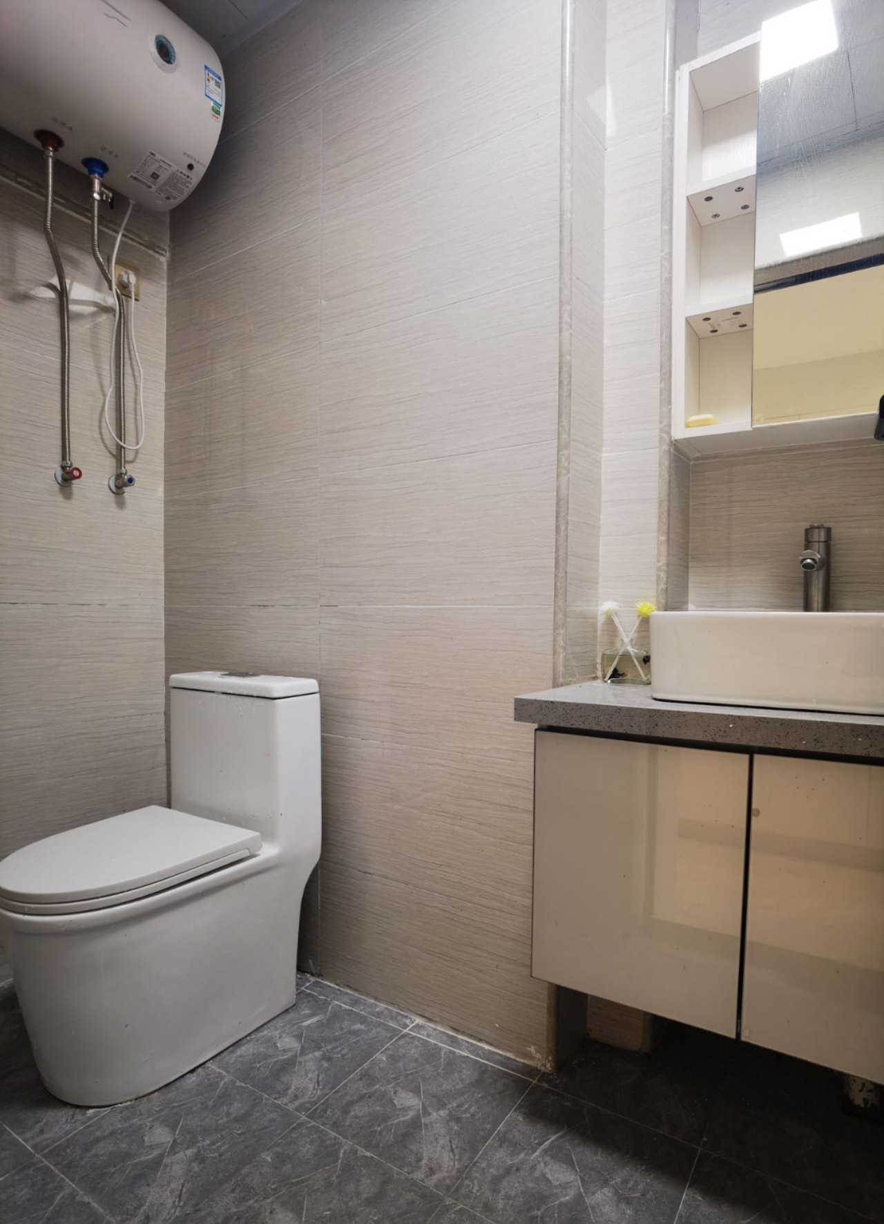 布吉6栋花园【绿湾公馆】精装复试一房首付23万起(图8) 布吉6栋花园【绿湾公馆】精装复试一房首付23万起(图8)