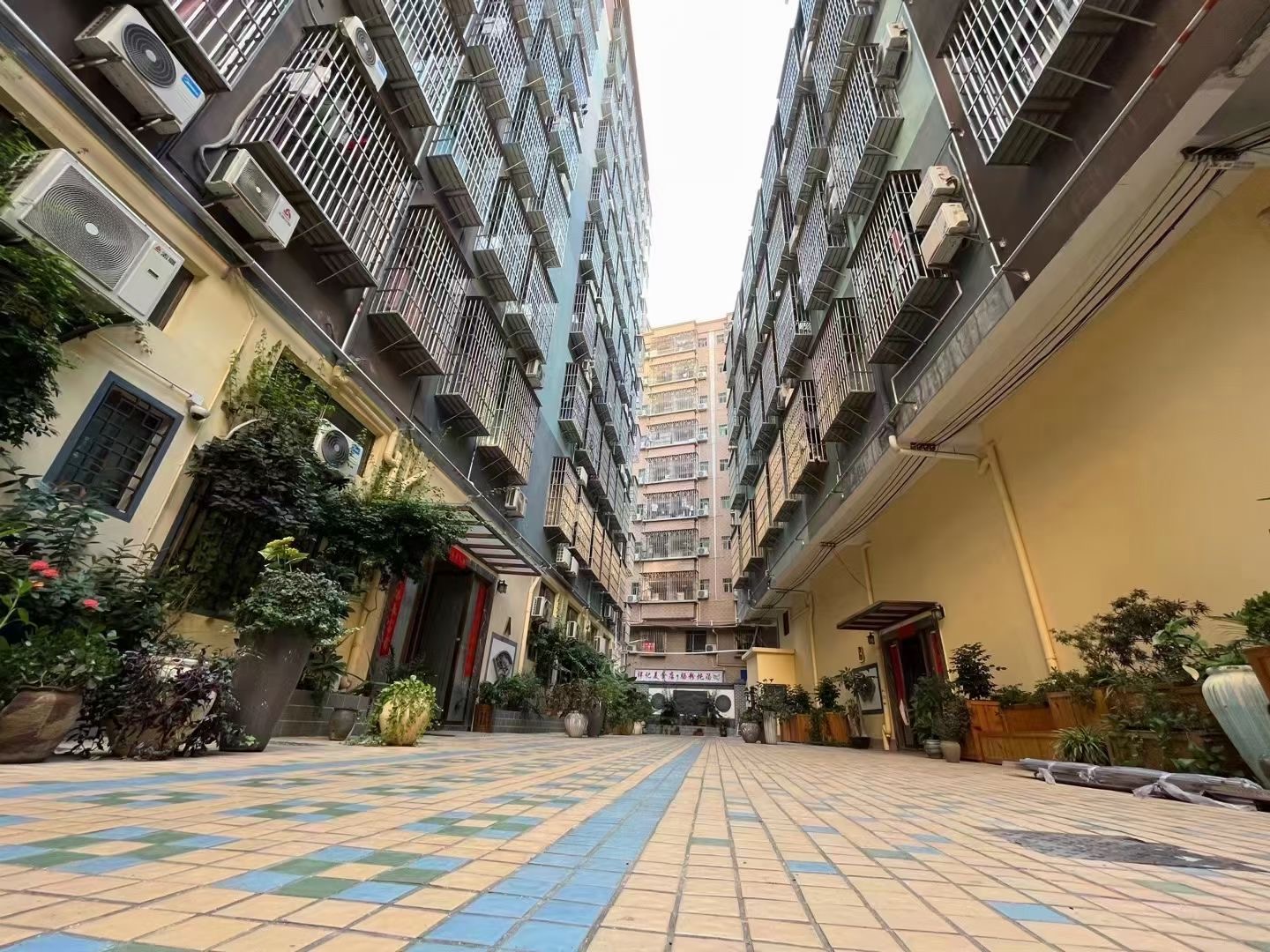 西湾红树林公园【滨海时代广场】2栋花园两房56万一套(图5)