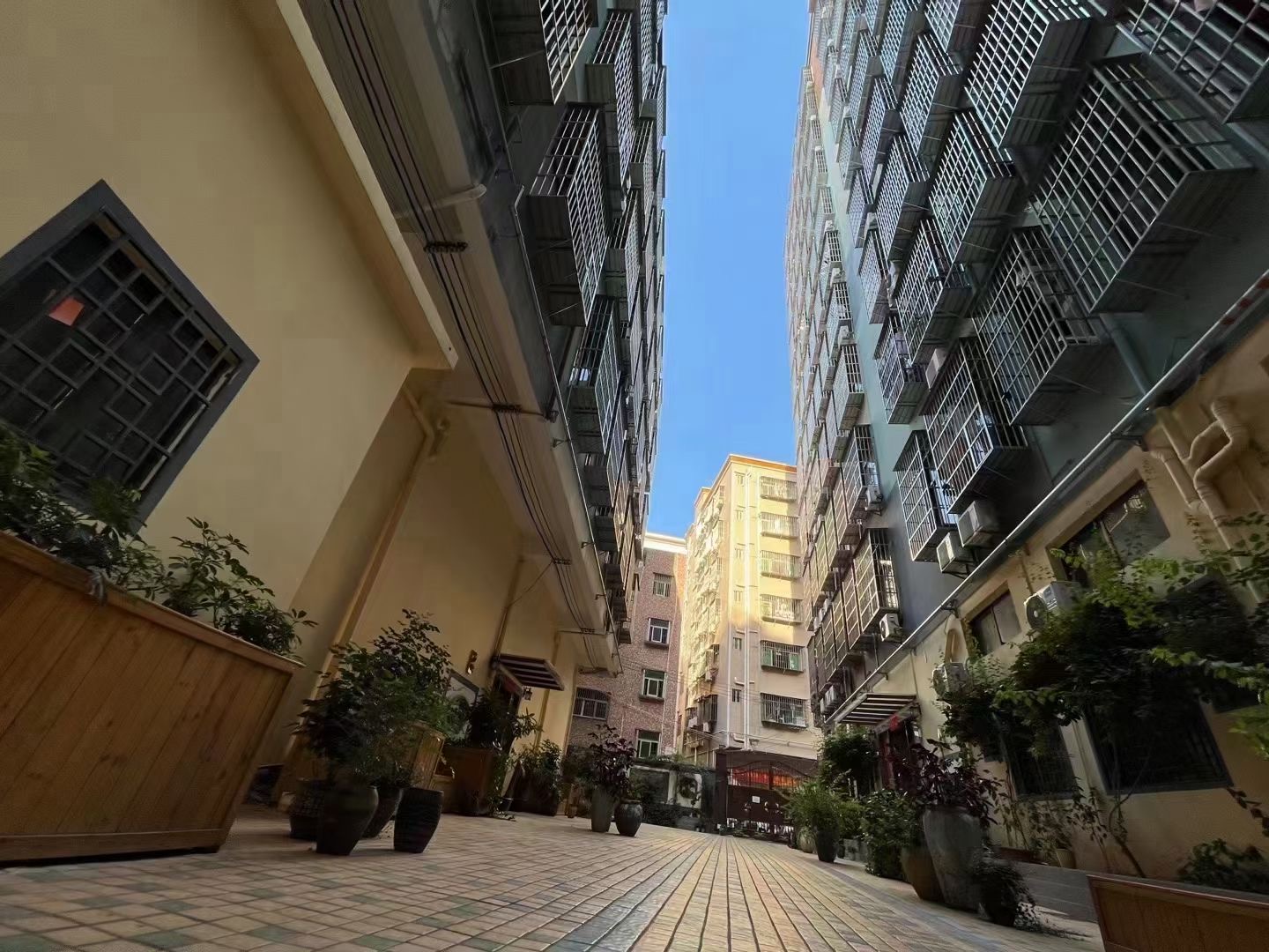 西湾红树林公园【滨海时代广场】2栋花园两房56万一套(图6)