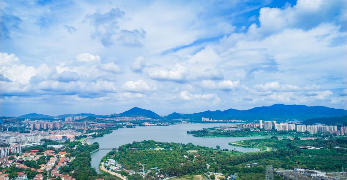 近东莞南城【观山小玥城】厚街豪宅品质7980一平起(图2) 近东莞南城【观山小玥城】厚街豪宅品质7980一平起(图2)