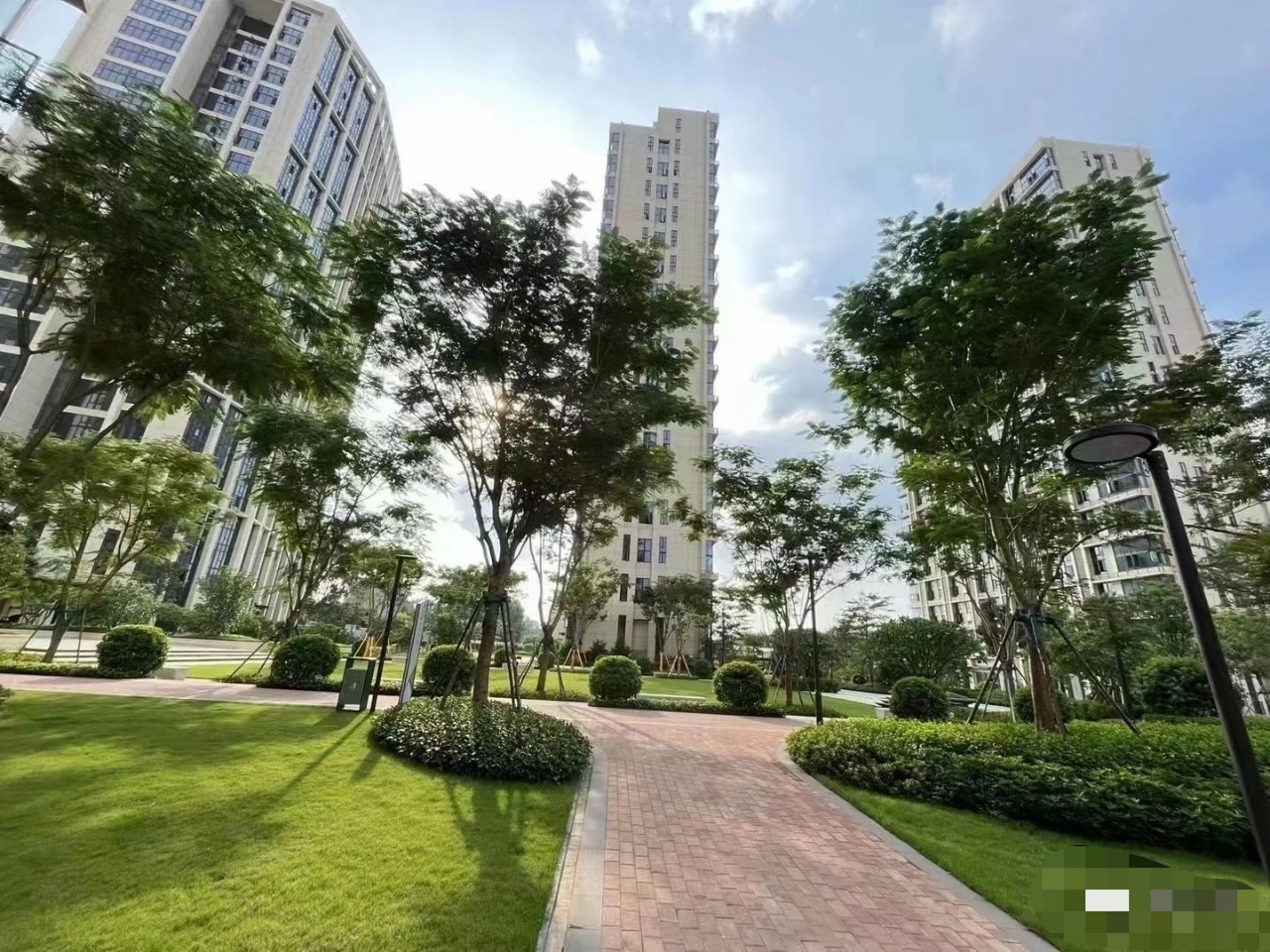 捡漏白菜价【湖畔悦府】供1650一月买厚街红本两房(图3)