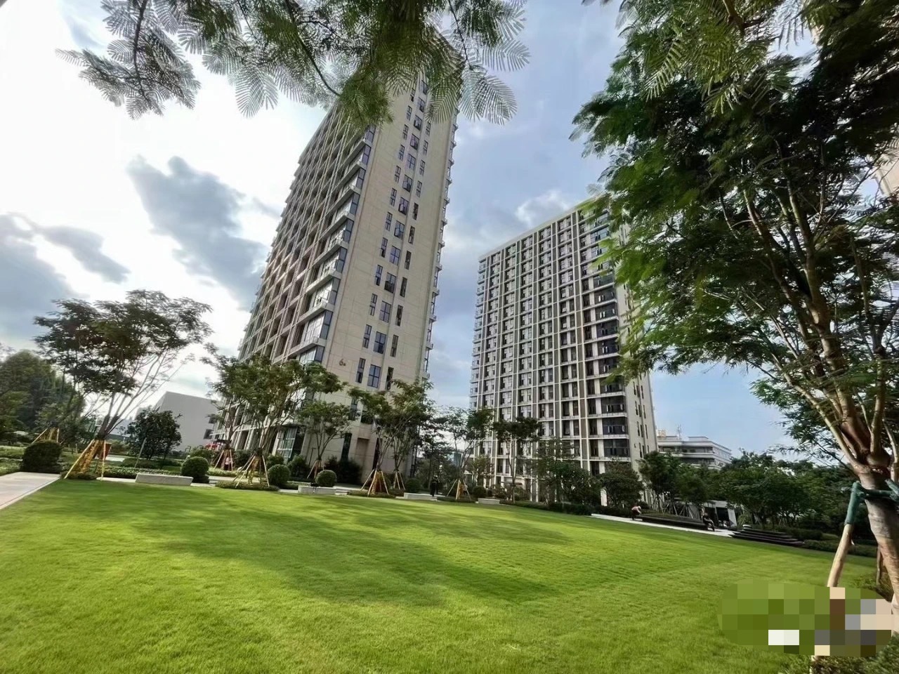 捡漏白菜价【湖畔悦府】供1650一月买厚街红本两房(图4)