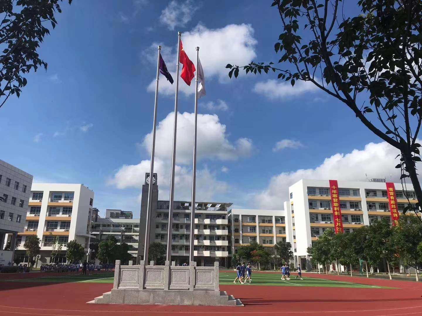 西乡白菜价 精装两房总价46万一套起(图3) 西乡白菜价 精装两房总价46万一套起(图3)