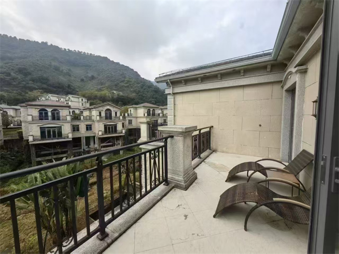 罗湖旁山水别墅【凤仪园】总价680万一套，带大私家花园(图9)