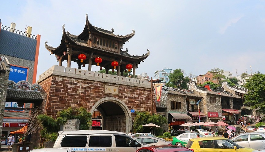 布吉甘坑地铁站【怡景园】首付9万一套起(图2) 布吉甘坑地铁站【怡景园】首付9万一套起(图2)