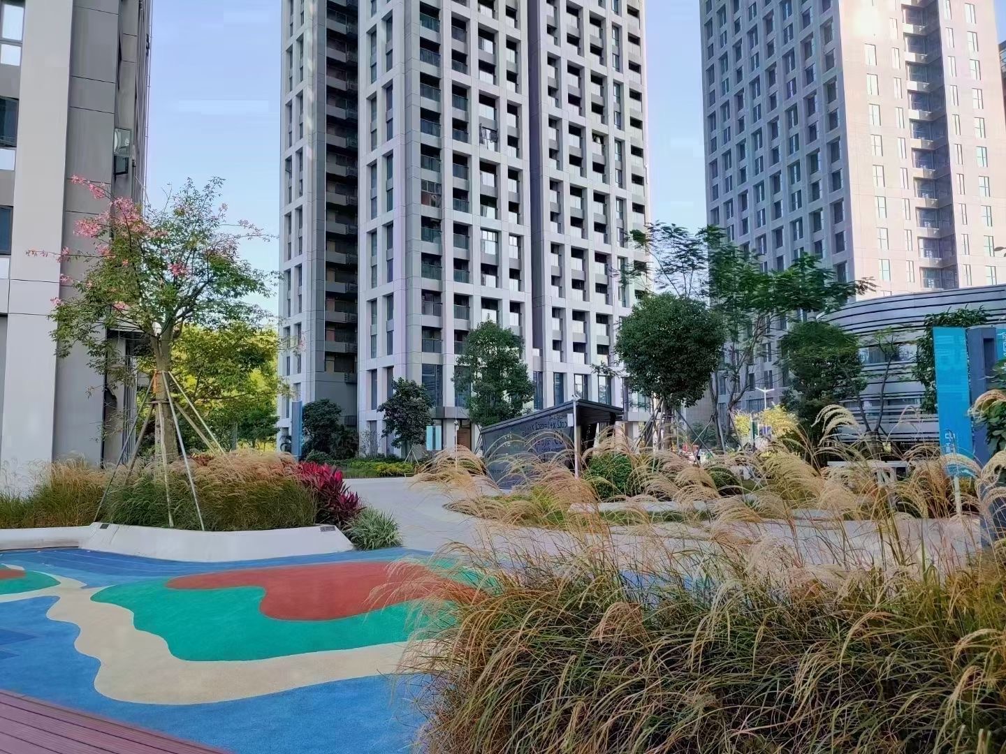 近罗湖16栋花园【山水田苑】精装三房总价73.8万(图4) 近罗湖16栋花园【山水田苑】精装三房总价73.8万(图4)