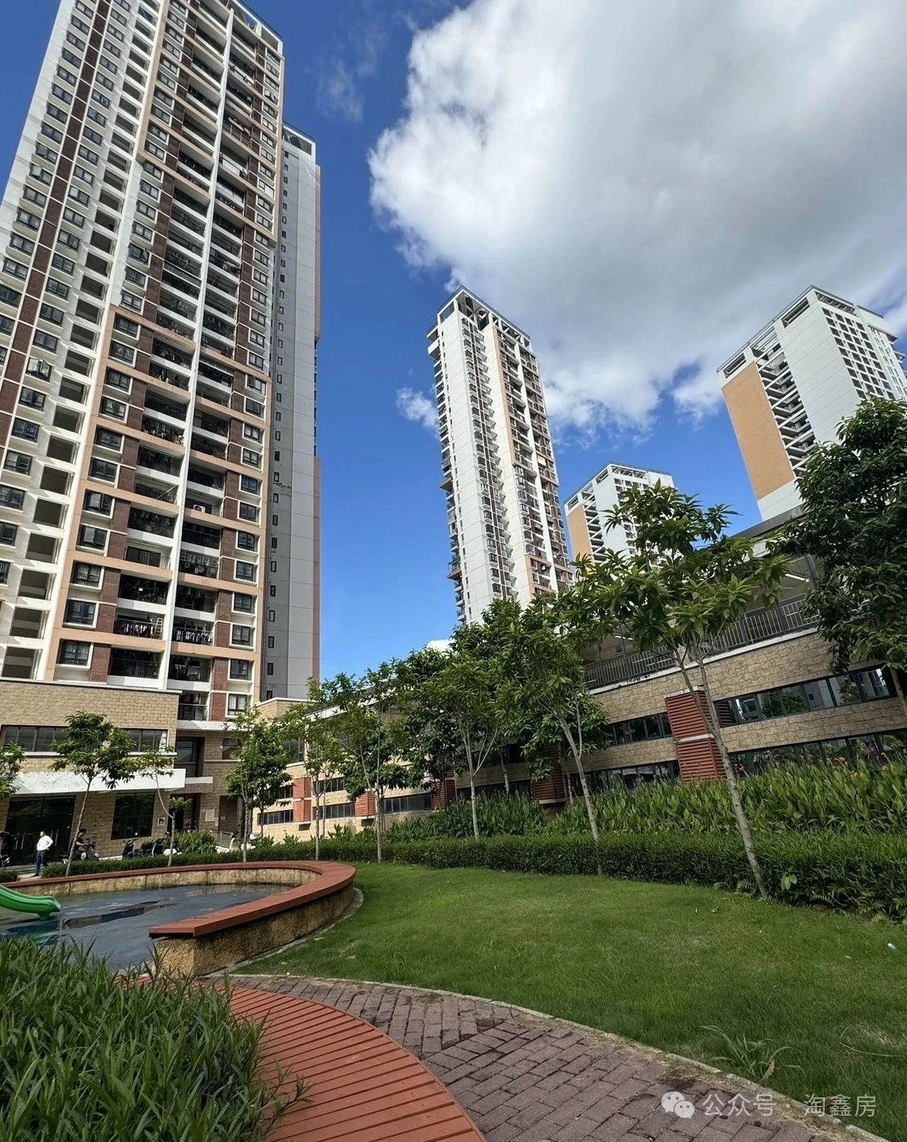 光明凤凰城14栋小区【凤凰城安置房】特惠11800一平，民水民电(图2)