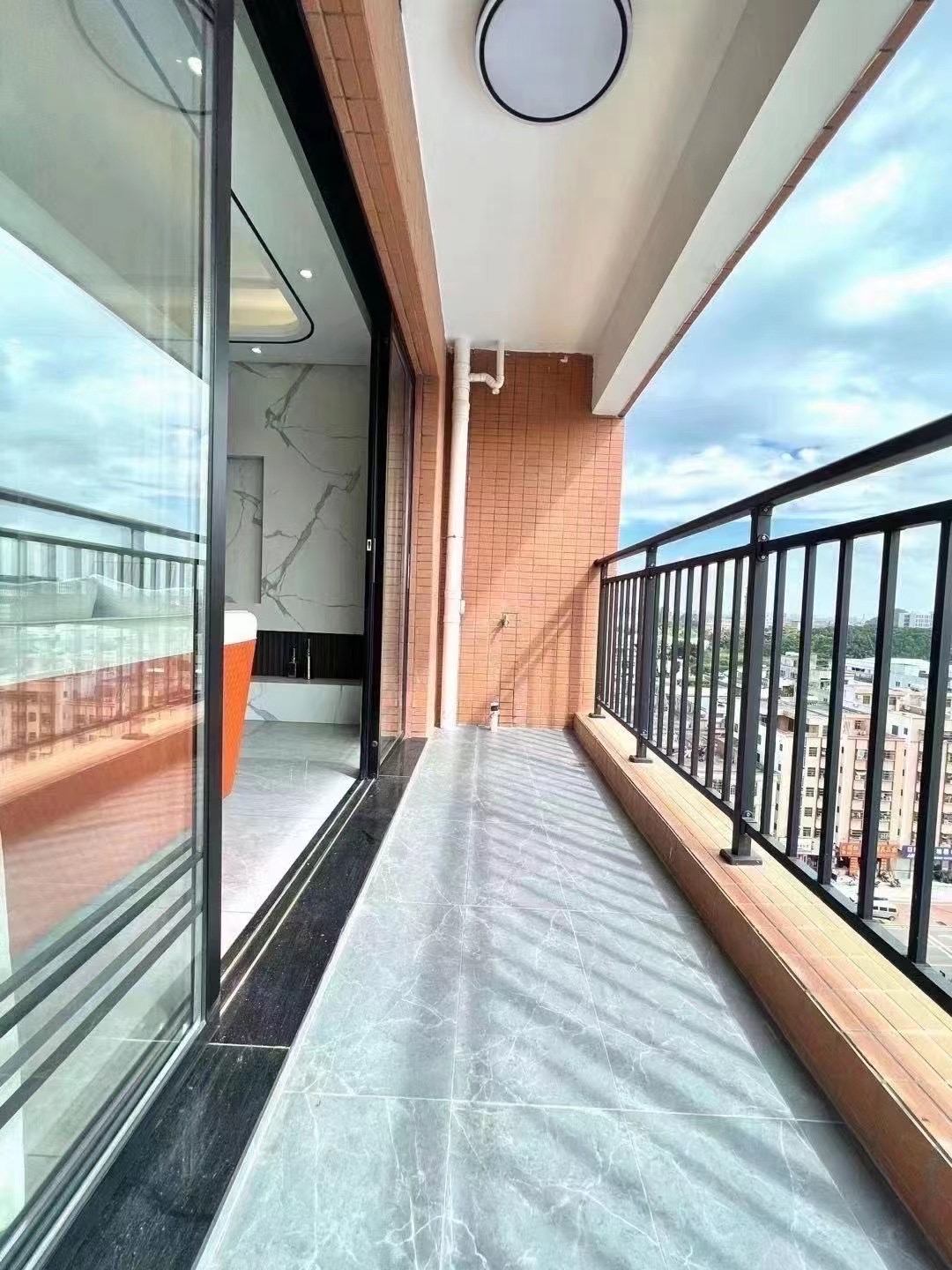 松山湖华为做邻居【柏林天境】大朗犀牛陂6栋花园(图5)